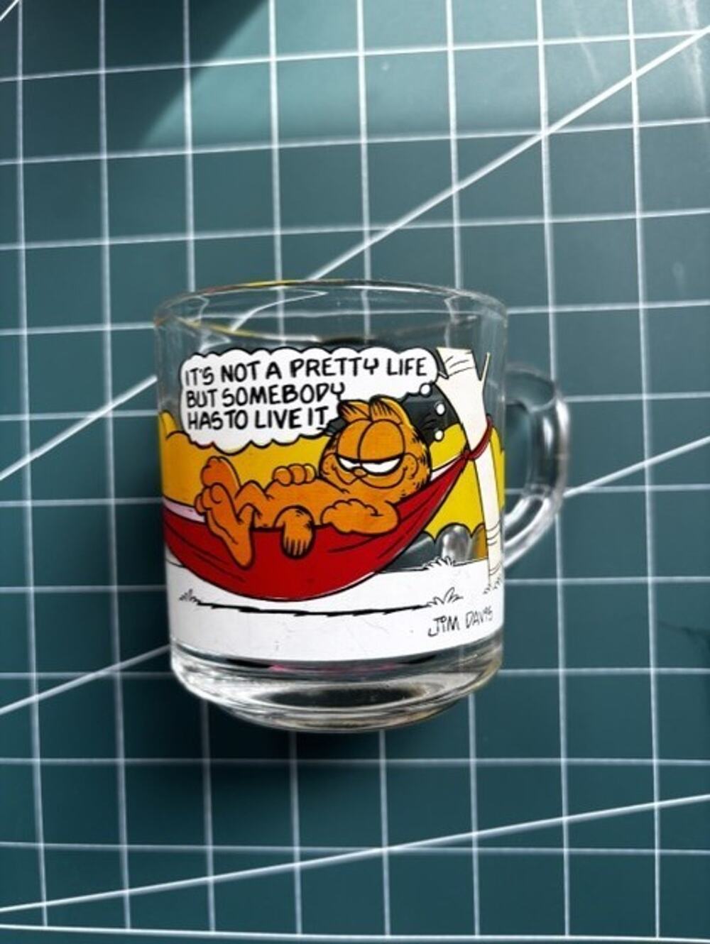 Vintage 1978 McDonalds Garfield Odie Glass Mug Hammock Jim Davis Coffee Cup